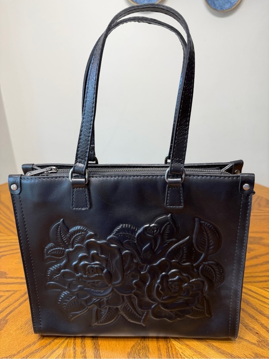 Patricia Nash Handbags - Patricia Nash Black Floral Embossed Leather Tote